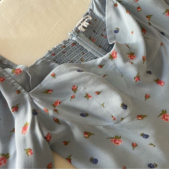 Reformation Cammi Dress in Beau - Picture 10 of 16